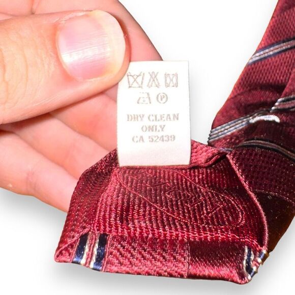 Eton Red & White Stripe Handmade Italian Silk Tie - Picture 7 of 7